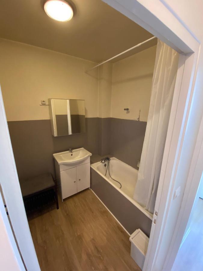 Chambre calme  Le Mans Exterior foto